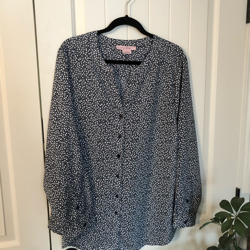 Pennington’s Plus 1X Sweet Floral Blouse (NWOT)